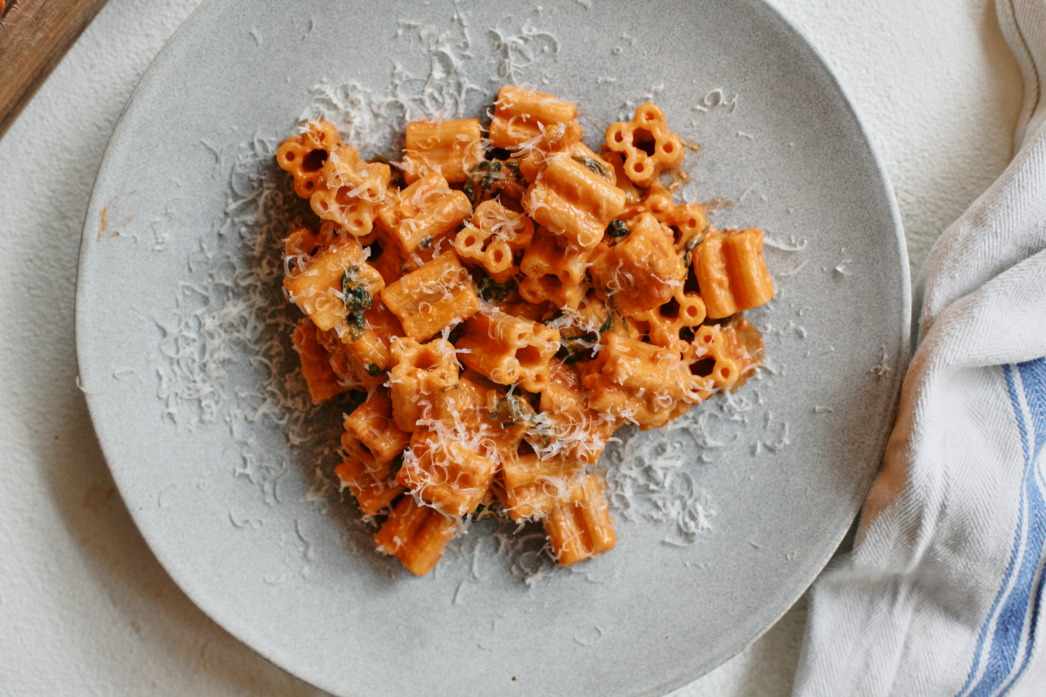 Creamy Tuscan pasta 15 creamy tuscan pasta plated